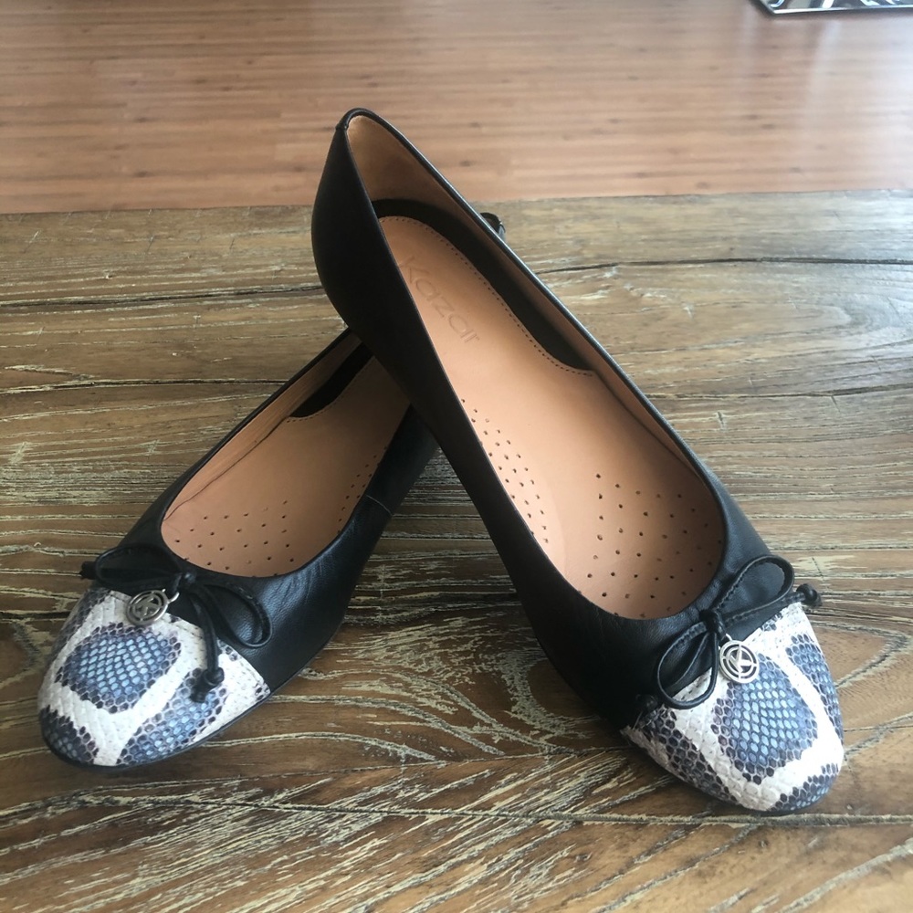 KAZAR 100% leather flats